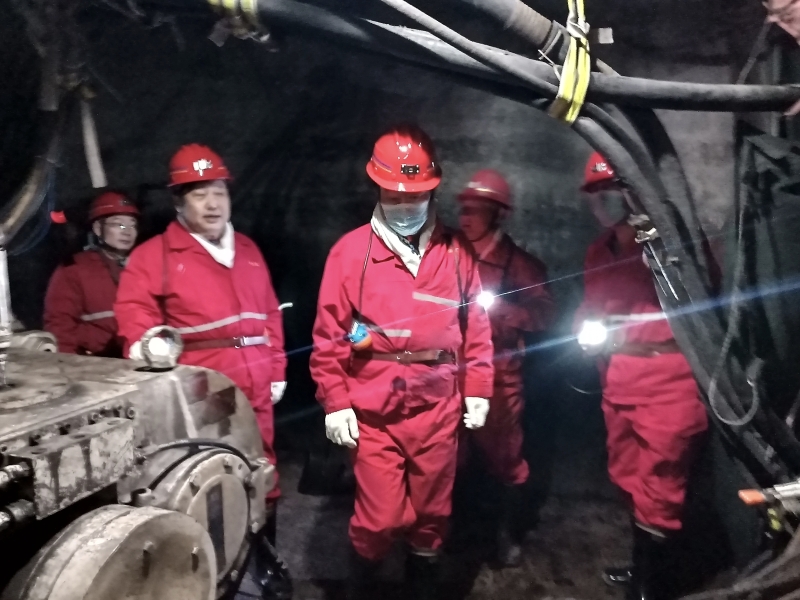 贺建湘带队督导检查煤矿安全生产工作